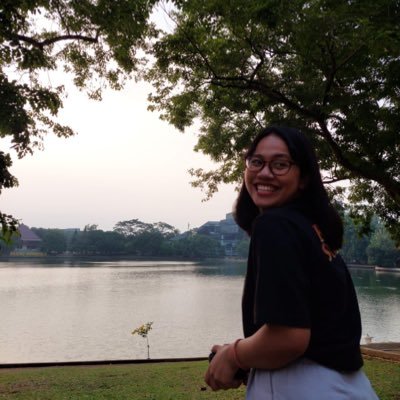 _atikamutiara's profile picture. 