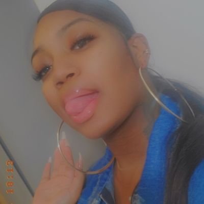 beautifuldesty's profile picture. 💯