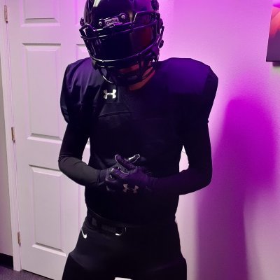 18+Only🔞NSFW. Rubber Drone/GimpLatex🖤Leather,Sports Gear Bondage⛓Milking,Lycra/Zentai. Looking to have fun make friends an explore my kinky side. 👬