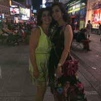 Ellie (@elliebeellie) Twitter profile photo