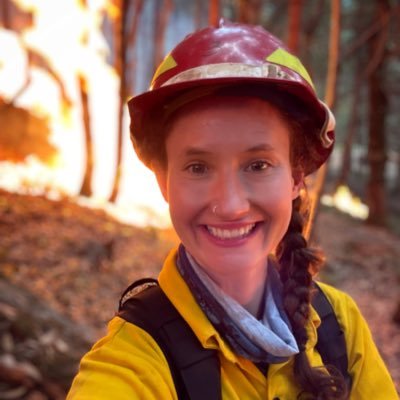 Fire ecologist | Lover of plants & wild places | Oregonian with Midwest oak savanna roots | @CoFOregonState, @PurdueFNR & @ColoradoCollege alum | Views my own