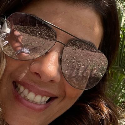 ginadragona's profile picture. Communication Expert