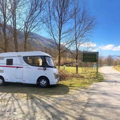 Camping familiar ubicat a Camprodon, al Pirineu de Girona. Esquí, BTT, Senderisme, Rutes 4x4, Rutes Gastronòmiques. Vine, que t'ho passaràs molt bé!