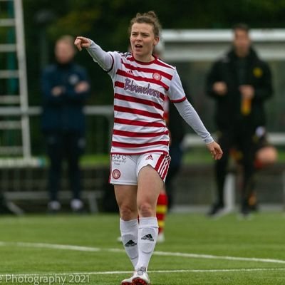 Footballer @accieswfc ⚽, PhD Student at @HeriotWattUni  👩🏻‍🔬🖥️ and Type 1 diabetic 💉 (she/her)