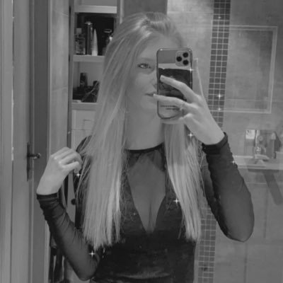 Cha_vdl's profile picture. Positive, joyeuse