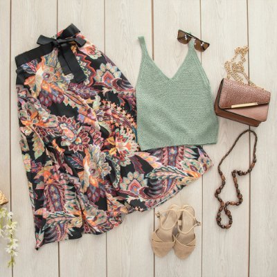 shopping2050's profile picture. Women's clothing offers 👗👚👙👖👕 👜 💍 💎
We work with many global websites 📍
We have special offers and great deals 🔥
#clothes #fashion #shopping