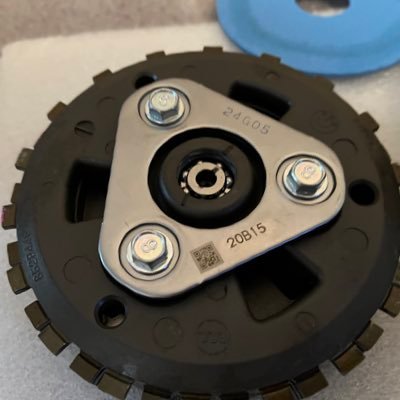 BGPS_facebook's profile picture. BMW GS LCパーツをディラーより安く販売します。　