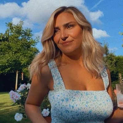 Becca_Morris33's profile picture. 