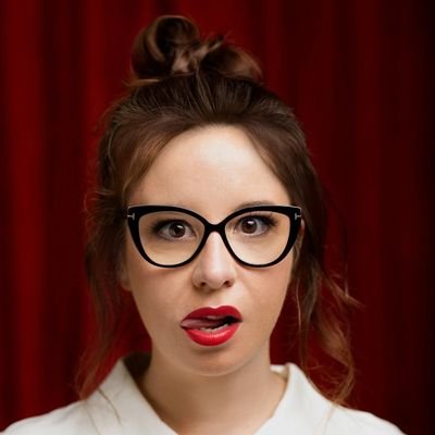 1/3 de @Neurads.
Directora de producción y guionista de #EsteEsElMood
Demoña que escribe, crea y come torreznos.