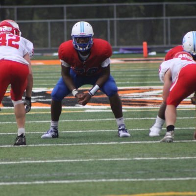 JauronHall72's profile picture. OT @WinonaState_FB #JUCOPRODUCT