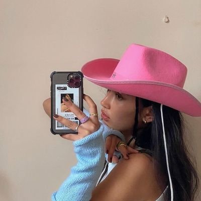 ilyxota Profile Picture
