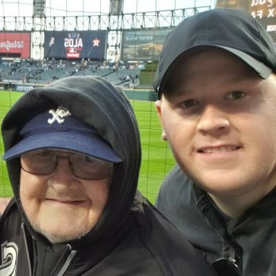 MMjacketguy's profile picture. Love most Chicago sports