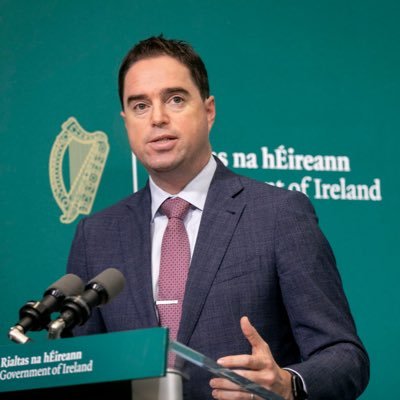 Minister of State at Dept of Agriculture, Food & Marine. Fine Gael TD for Kildare South. Instagram: martinheydontd