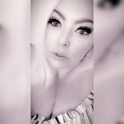 Pretty Fat girl! Big all over! Come check me out on OF!