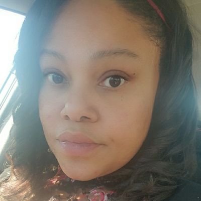 MaMa is my favorite name. I live and breathe being MaMa. Besides that I'm pretty much awesome outside of home. Ask about me! Lol