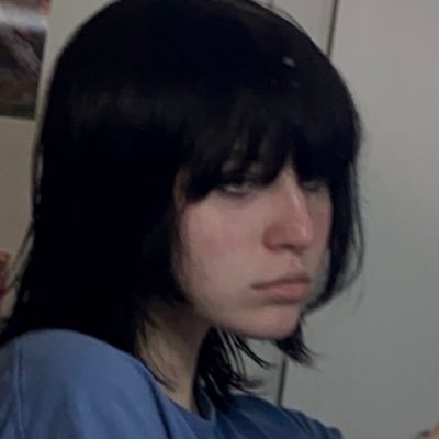 lobbyfang's profile picture. ꧁꧂