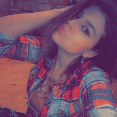 Small town girl, boy mamma if you dream it you can become it