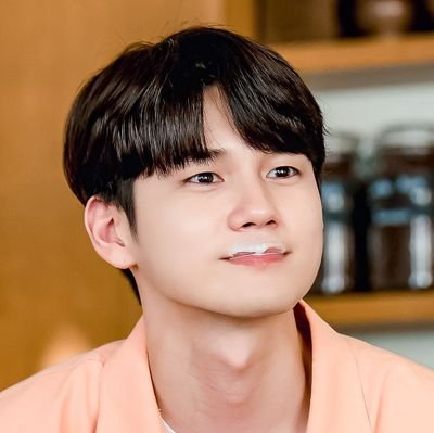 ong_star_950825's profile picture. 💗