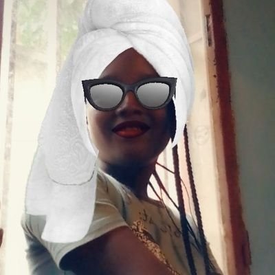 bolengeli's profile picture. manger c'est un devoir pour tous