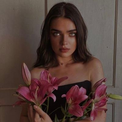 gaga19x's profile picture. 