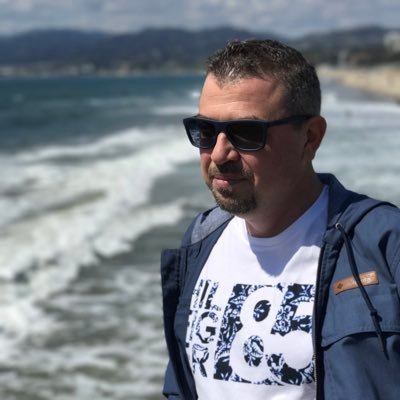 Gulcur's profile picture. 