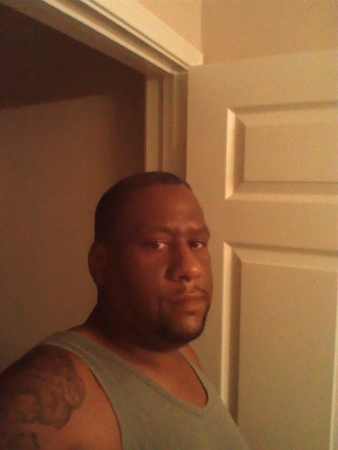 grandpuba111's profile picture. hard working cool , laid-back back man