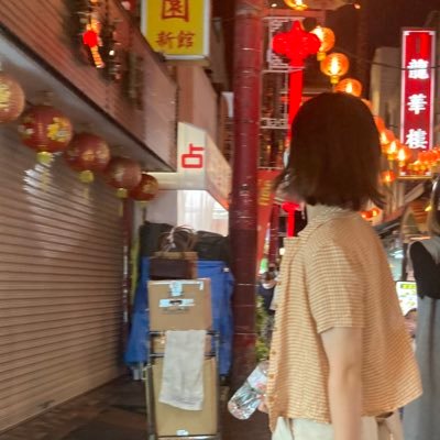 aoooooi201's profile picture. 