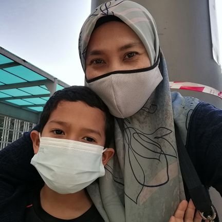 shikin_siali's profile picture. A doter, wife, mom n gov servant