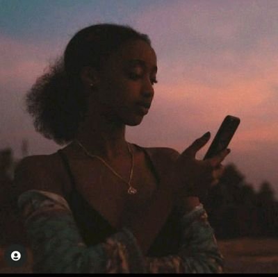 amandanaomi_001's profile picture. Ready for business