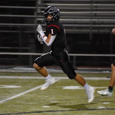 Stevens Point Area High School SPASH 2023 5’10’’ 165lb (2021/2022 VFA 1st Team All-Conference) & Track. Football- (WR#1) (4.6 40)Track- 5’10” High Jump. 3.4 gpa