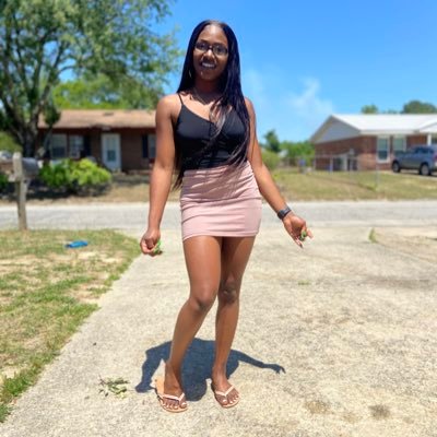 23. expensive all the time, don’t ask when I’m free. student | entrepreneur | influencer.