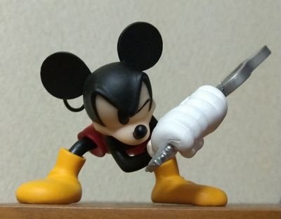 q9lM2mhwrUTFPNI's profile picture. 
