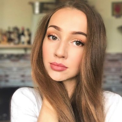 eflinsaglamm's profile picture. Sevgi mutlaka hakim olacak🌺