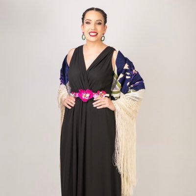 Maestra Educación Musical . Máster en Aprendizaje a lo largo de la vida en contextos multiculturales.
