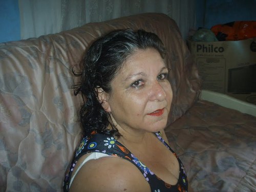 sonhadora muito alegre com muito gas para trabalhar e e comcluir minhas metas