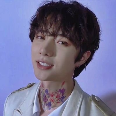 sooerizo's profile picture. nothing to see here