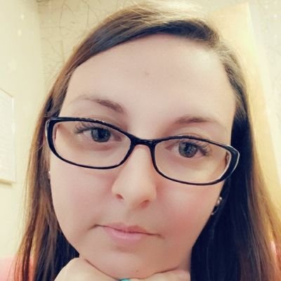 snickles15's profile picture. #basketballmom #karatemom Wife. Daughter. Vols🧡