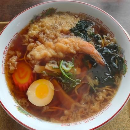 ニセコ、倶知安、小樽、手稲、旭川あたりに生息しています。好きな食べ物は天ぷらラーメンとカツラーメンです。