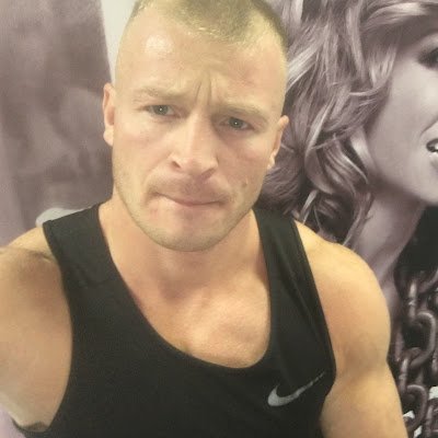 2UNexPPqYWVpfyx's profile picture. 