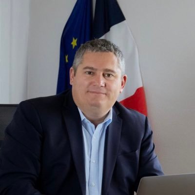 Médecin Gé👨‍⚕️ Député de la Loire 2017-2022