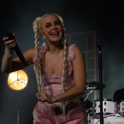 lauraninja2007's profile picture. Go stream therapy                              
Anne-Marie's ninja 
she/her