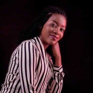 SidonieSoki's profile picture. Medical doctor🥰