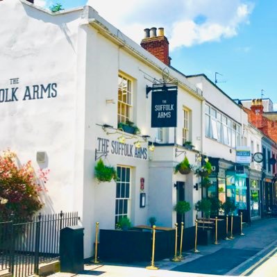 A beautiful Grade II listed pub set in the heart of “The Suffolks” of Cheltenham. Winner of the “Best Destination Pub in Gloucestershire & Woecestershire 2023”