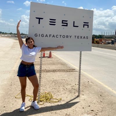 yennalonso's profile picture. 📈