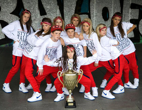 World/British Street Dance Champs. Youngest EVER OVERALL UK National Champs. @NickelodeonUK #FruitshootAwards #BigTalent finalists.