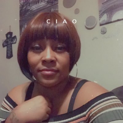 Hi us citizen Houston strong 31 mother at 7 and I love singing key lady is here