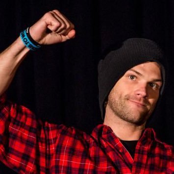 All things positive and fan stories of/ with Jared Padalecki. DM’s are open if you wish to share your story with me and I’ll retweet it. Read pinned byf. #AKF