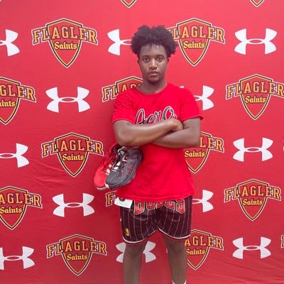 ( #PG #SG ) 5,10)175) Poinciana High school Athlete, working for an opportunity to play next Level. Always Ready.#Classof2023 .(Multi sport athlete) Offers 👀