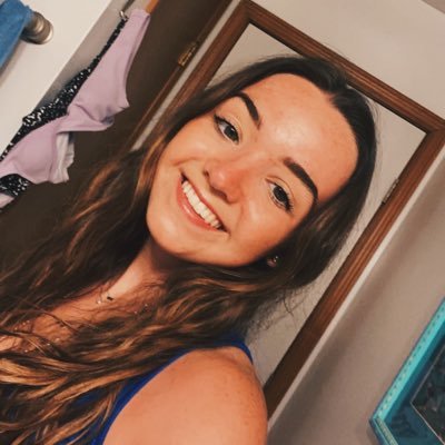 holly_schutte_1's profile picture. 