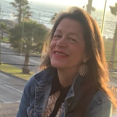 Mamá de Ro y Fer | Comercial de la U Chile | amo caminar, la filosofía y el mar 💙